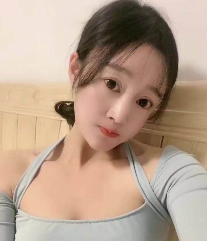 高颜值校花在校大学生兼职